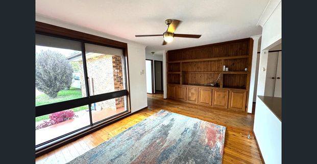 Unique Family Home in Prime Quakers Hill Location! - Photo 1