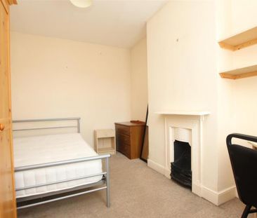 4 bedroom house to rent - Photo 5