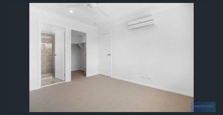 Stylish & Spacious Marsden Home -The Perfect Place to Call Yours - Photo 2