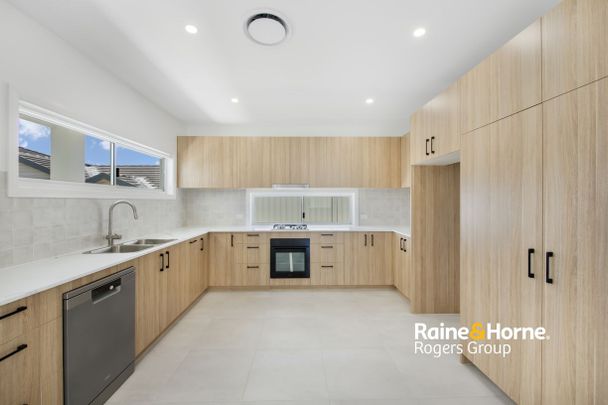 Brand New Three-Bedroom Townhouse in Boutique Complex - Photo 1