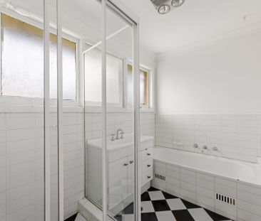 Impressive Two Bedroom Townhouse | Access Via Werona Avenue - Photo 2