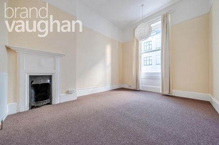 4 bedroom flat to rent - Photo 3