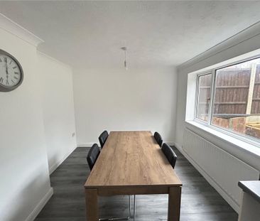 3 bedroom house to rent Harrogate Crescent, Derby, DE21 - Photo 3