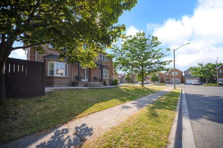 For Lease - 2 Checkerberry Crescent Unit# Lower, Brampton, Ontario - Photo 4