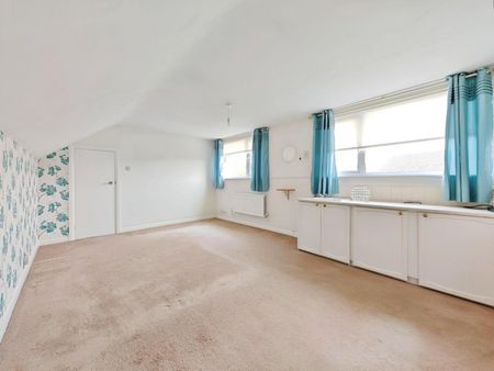 4 bedroom Bungalow To Let Total Size: 1766 SQ FT - Photo 4