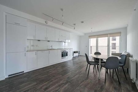 Adlay Apartments, Silvertown, E16 - Photo 2