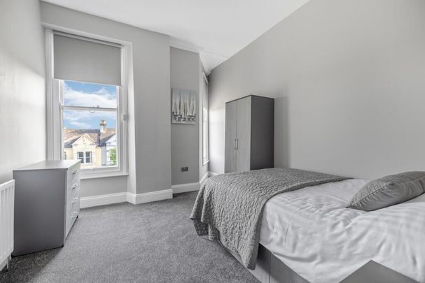 6 bedroom house share to rent - Photo 1