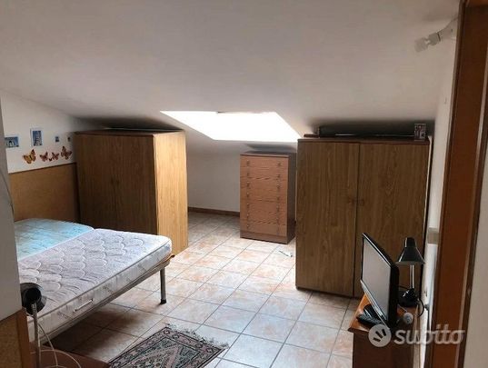 ACILIA BiLOCALE ARREDATO SPESE INCLUSE - Foto 1