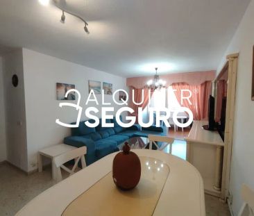 Alquiler de piso en Calle Margarita - Photo 2