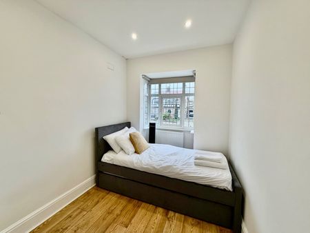 3 Bed Semi-Detached House, Clarendon Road, W5 - Photo 3