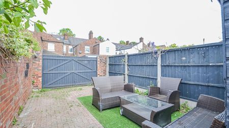 Leonard Street, Stockton Heath, Warrington, WA4 - Photo 2