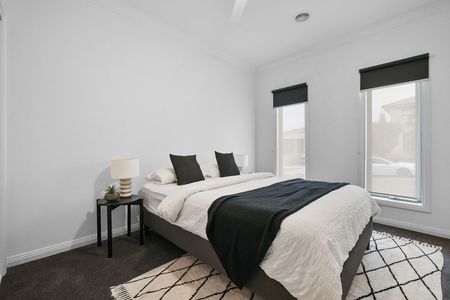 Welcome Home to Connor St– Where Quality Meets Convenience - Photo 3
