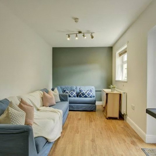 Priory Road, Exeter, EX4 - Photo 1