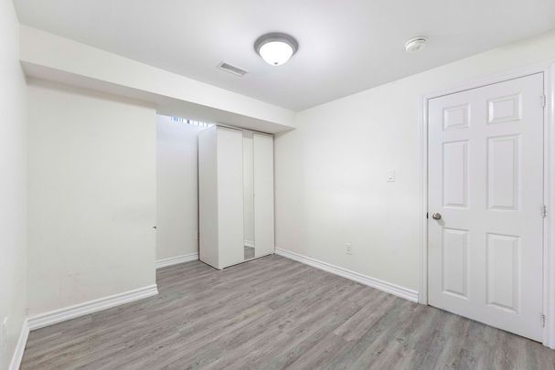 For Lease - 1330 Aldergrove Drive Unit# Basement, Oshawa, Ontario - Photo 1