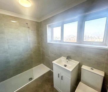 Blenheim, Newcastle upon Tyne, Tyne and Wear, NE12 6QG - Photo 5