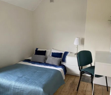 4 bedroom semi-detached house to rent - Photo 3