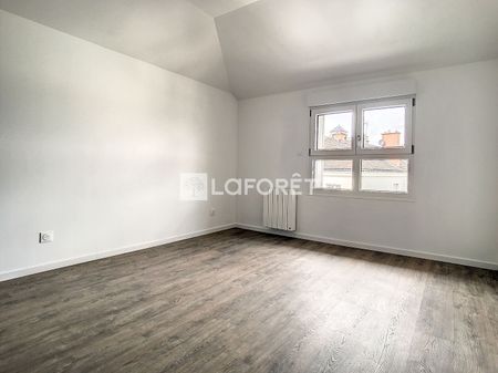 Location Appartement 4 pièces 80m² - Photo 3