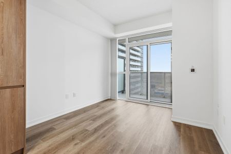 For Lease - 8 Interchange Way Unit# 3211, Vaughan, Ontario - Photo 4
