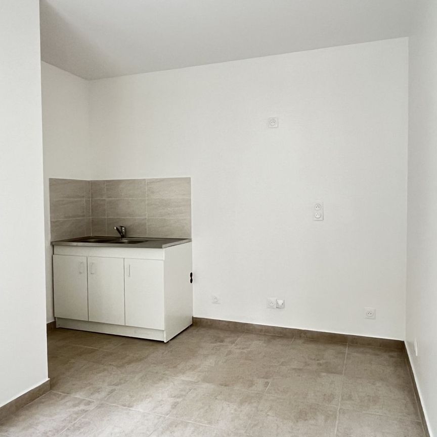 93320, Pavillons-Sous-Bois - Photo 1