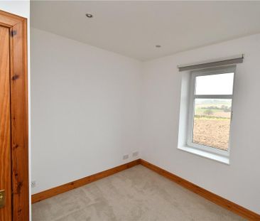 2 bedroom bungalow to rent - Photo 3