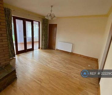 4 bedroom detached house to rent - Photo 5