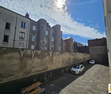 Location Appartement 3 pièces 72m² LE HAVRE 76600 - Photo 2