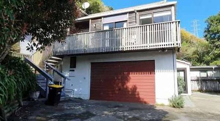 Sunny, fully-furnished 1-bdrm in Northland - Photo 5