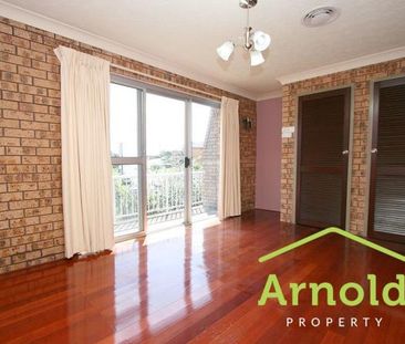 Newcastle 3 Bedroom Modern Townhouse - Photo 3