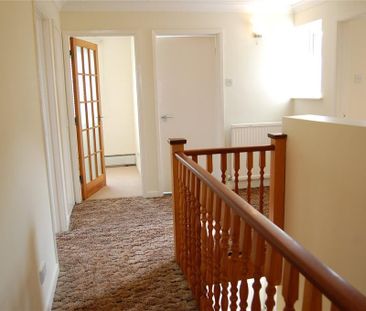 4 bedroom detached house to rent - Photo 1