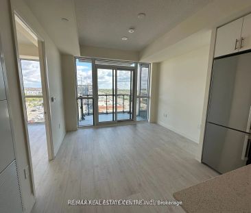 509 Dundas Street W #715 - Photo 2