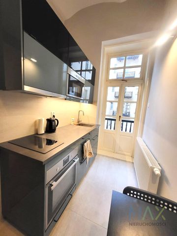 Bezczynszowe mieszkanie kilka minut spacerem od Rynku z opcja parkingu - Фото 3