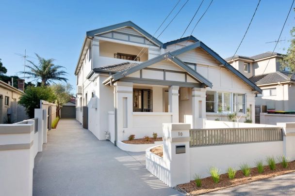 Ultimate Family Home With Self Contained Studio - Photo 1