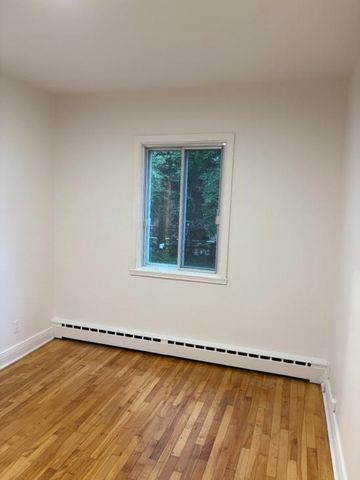 Appartement à louer - Montréal (Côte-des-Neiges/Notre-Dame-de-Grâce) (Notre-Dame-de-Grâce) - Photo 4