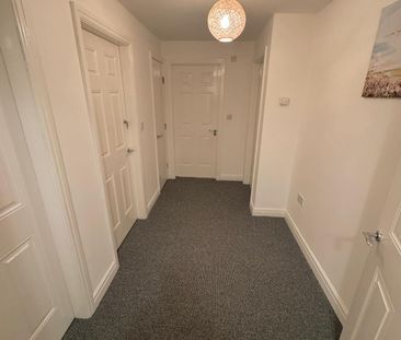 Refurbished 3 Bed Flat Share - Photo 2