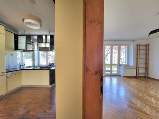 Sprawdź>>> wynajem mieszkania w kamienicy 75mkw - Photo 1