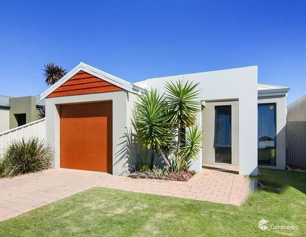 13A Stirton Street - Photo 1