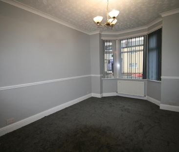 4 bedroom terraced house to rent - Photo 3