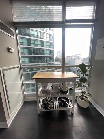 For Lease - 15 Bruyeres Mews Unit# 1204, Toronto, Ontario - Photo 3