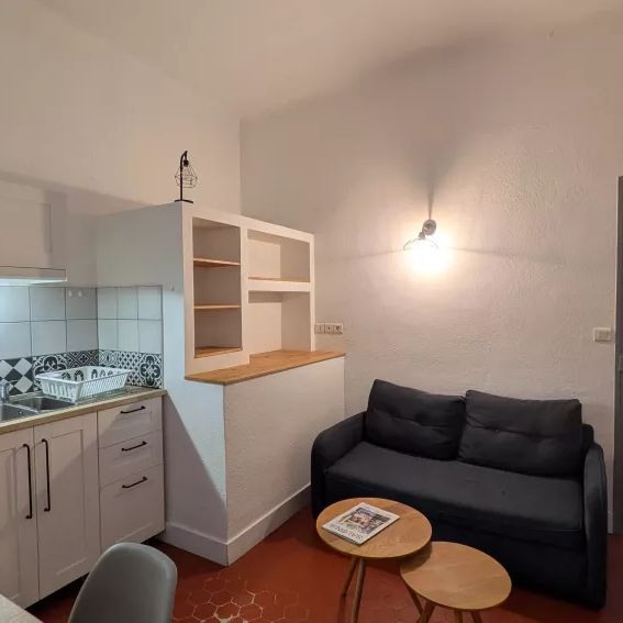 Appartement Salon De Provence 2 pièce(s) 32.84 m2 - Photo 1