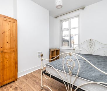 5 Bed Terraced House, Glenwood Road, N15 - Photo 4