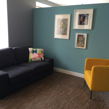 Joli appartement, rénové, meiblé, Vieux Port - Photo 3