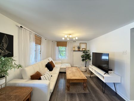 127 Boulevard Sainte-Rose - Photo 2