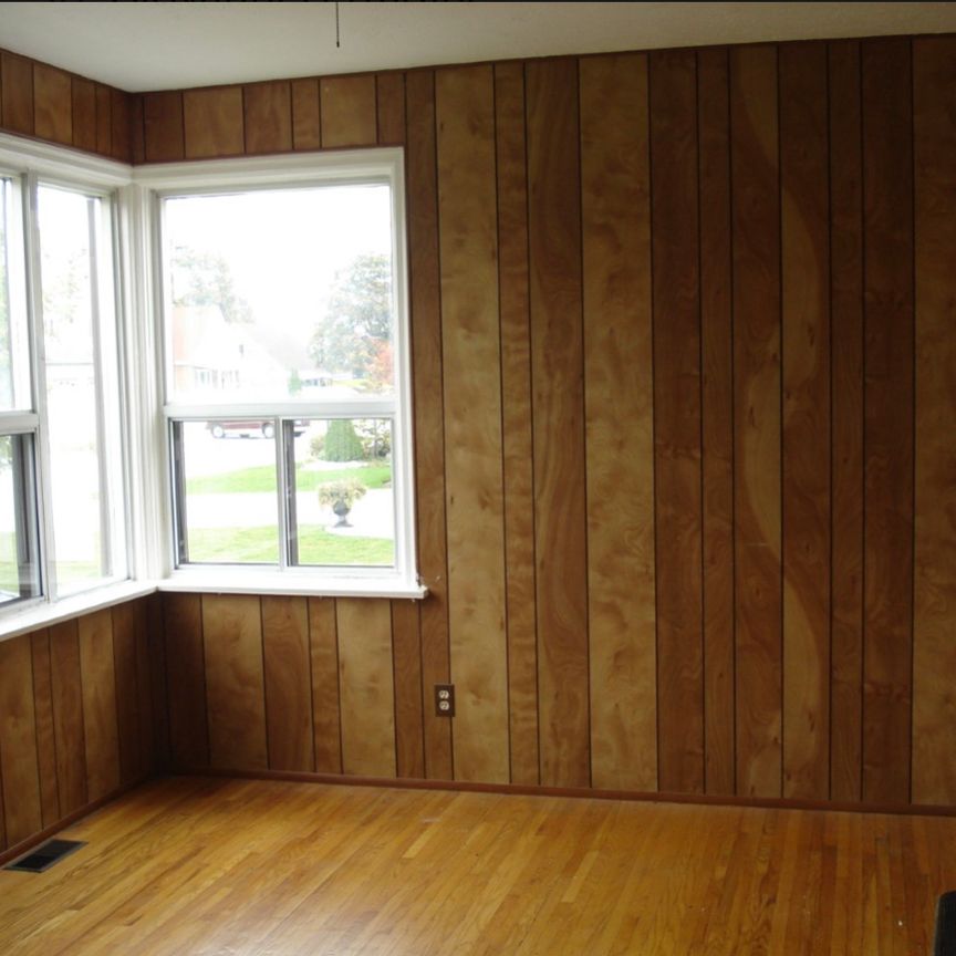 2 story Full House - Photo 1