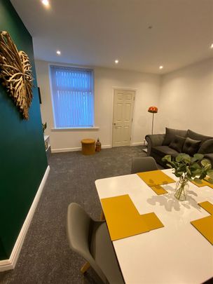 1 bed house share to rent in Albion Street, Burnley, BB11 - Photo 1