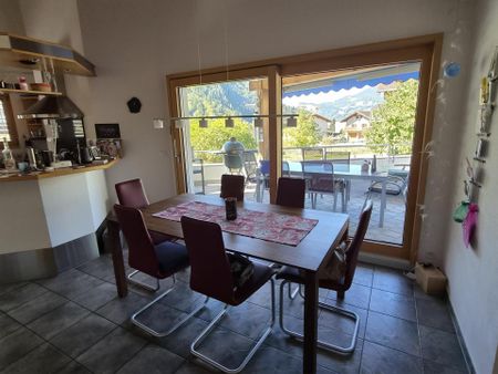 Grosszügiges Einfamilienhaus mit Garten - Foto 3