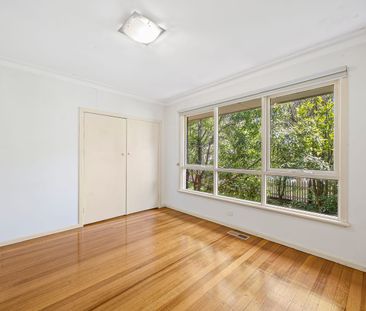 Perfectly Positioned! - Photo 1