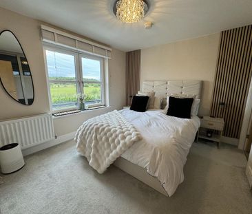 3 bedroom detached house to rent - Photo 4