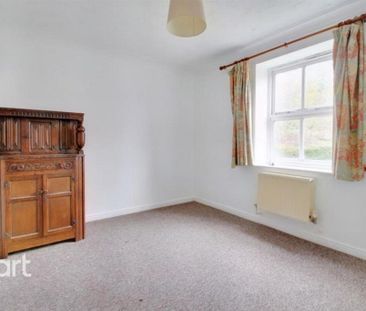 3 bedroom apartment to rent - Photo 3