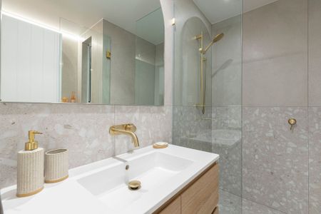 Furnished Buderim Studio with Designer Finishes and Utilities Included! - Photo 5
