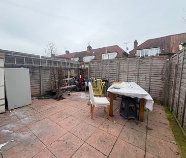 Room in a Shared House, Winchester Road, N9 - Photo 6